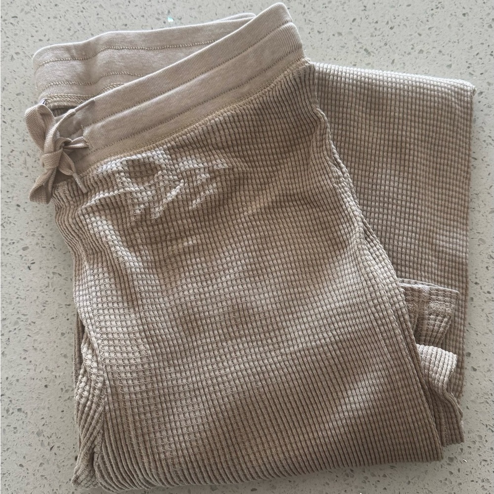 Aritzia Taupe Waffle Knit Pants